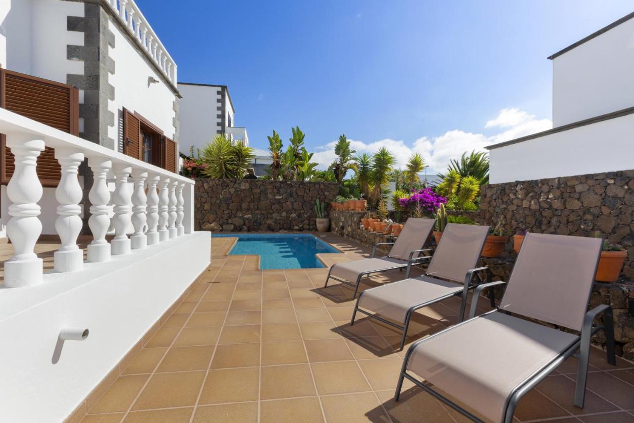 Villa Reymar Tías Buitenkant foto