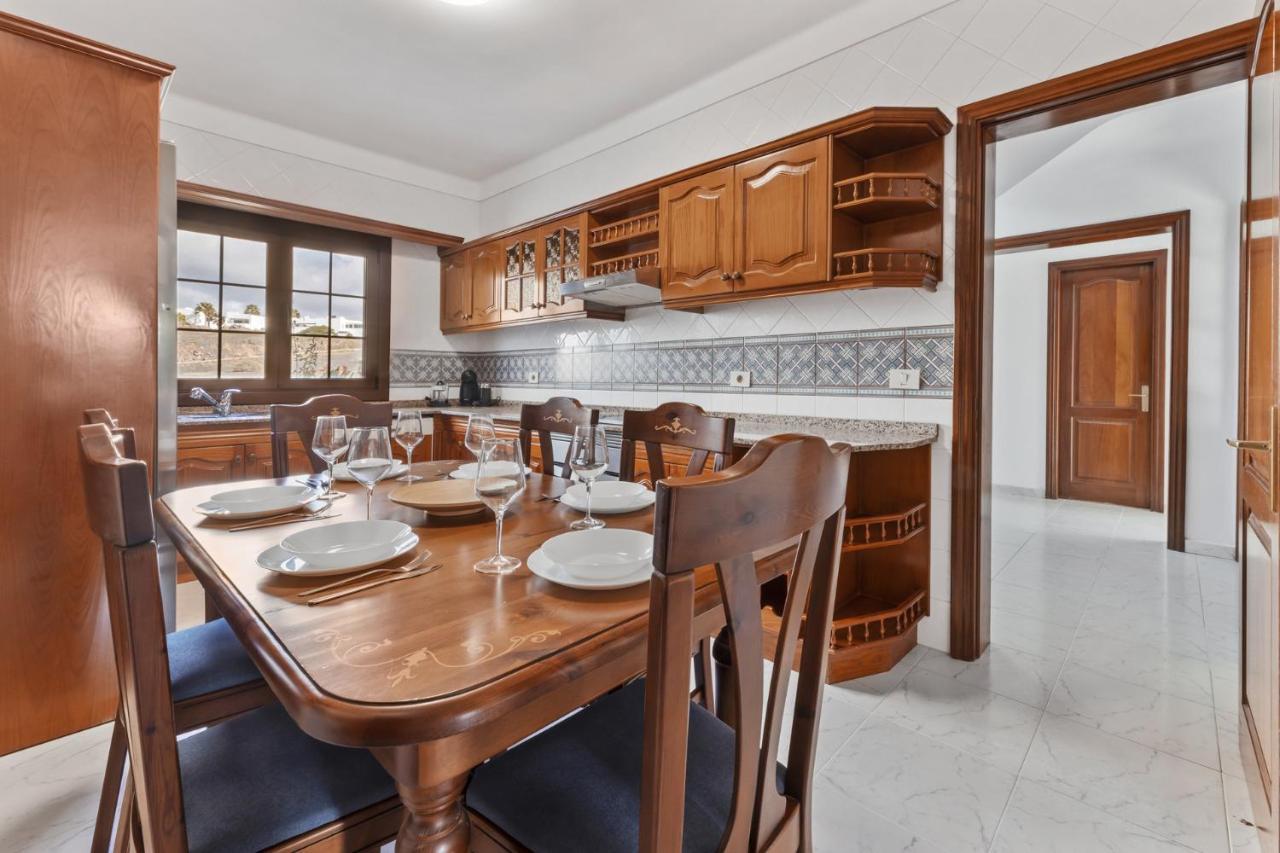Villa Reymar Tías Buitenkant foto